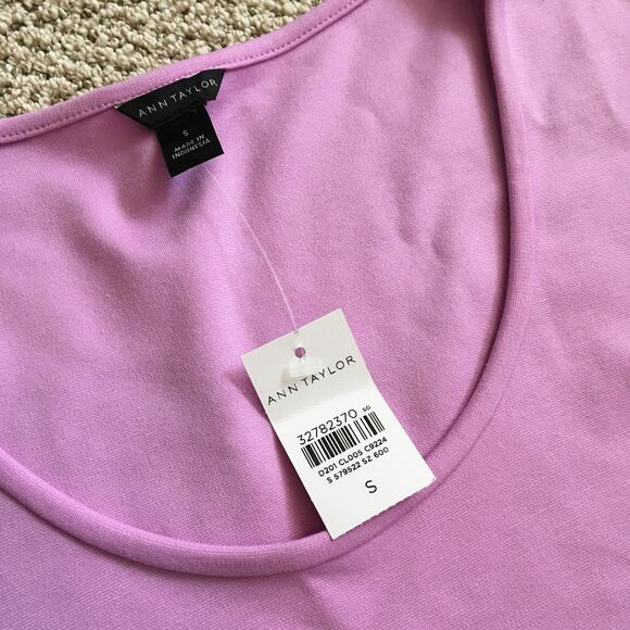 NWT - Ann Taylor Button Cuff Scoop Neck Top Pink Small - Picture 4 of 8